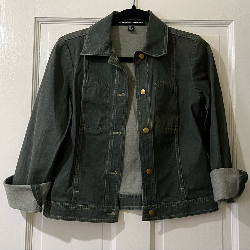 Company Ellen Tracy Stretch Button-down Denim Jacket, Size 2P US